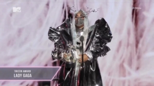 Musica - Mtv Awards, Lady Gaga è l'artista dell'anno