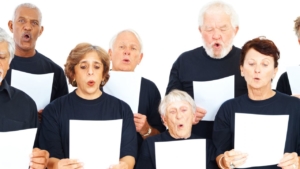 Musica - Cantare in un coro migliora la memoria e l'umore degli anziani
