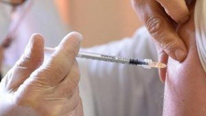 Vaccini, prenotazioni per gli under 40 al via in Puglia e Basilicata