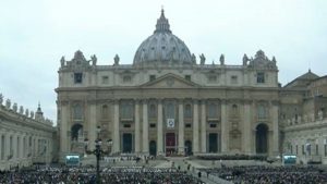 Il Vaticano contro la legge Zan che contrasta l’omofobia: “Quella legge viola la libertà di pensiero dei cattolici”