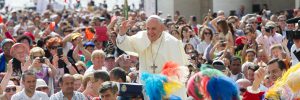 Papa Francesco, è passata la febbre e domenica reciterà l’Angelus dal Gemelli