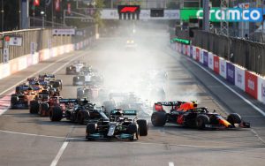 Gp d’Italia: contatto Verstappen – Hamilton, finiscono fuori entrambi