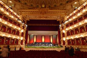 Teatro Petruzzelli, gli eredi annunciano il ricorso in Cassazione contro la condanna a pagare allo Stato le spese di ricostruzione