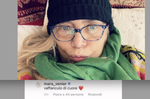 Mara Venier attaccata sui social perché raffreddata nonostante il vaccino anti covid