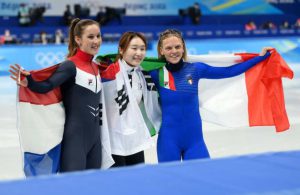 Pechino 2022, dallo short track altre due medaglie: l’Italia a quota 15