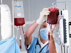 Emergenza sangue, l'appello del Policlinico di Bari: servono 40 donatori al giorno