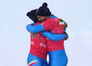 Pechino 2022, argento per lo snowboard a squadre miste. Visintin e Moioli fanno salire a 11 le medaglie dell'Italia Team