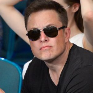 Twitter dice sì a Elon Musk: il patron di Tesla compra il social con un’ operazione da 44 miliardi