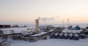 Mosca: stop alle forniture di gas alla Finlandia da domani. Continua l’evacuazione di Azovstal