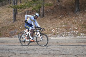 Giro d’Italia, prima volta di un africano: Girmay vince in volata a Jesolo