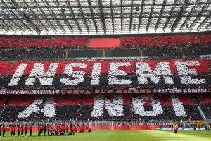 Il Milan batte il Sassuolo ed è Campione d’Italia. L’Inter chiude al secondo posto. E’ festa rossonera in piazza Duomo