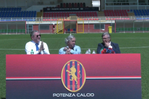Calcio, serie C. Siviglia nuovo allenatore del Potenza. L'ex patron rossoblù Caiata sarà presidente onorario. Varrà è direttore sportivo