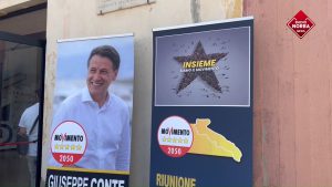 Elezioni, Di Battista e Casalino non si candidano alle 'parlamentarie' del M5S. Salvini: "Flat tax al 15% anche per i dipendenti"